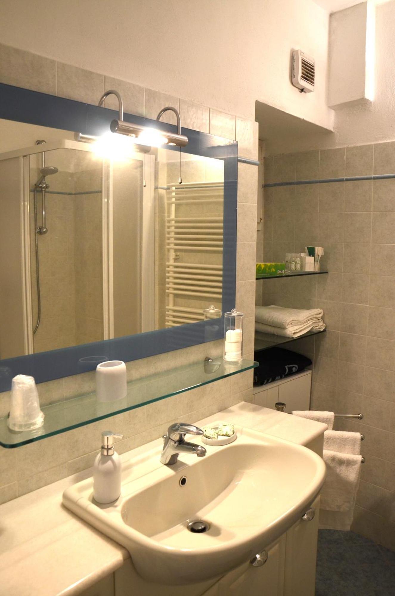 Pae Veciu Camera Privata Con Bagno 蒙特罗索阿尔马雷 外观 照片